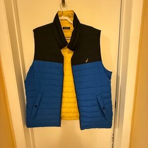 HOW MUCH MORE SNOW DO YOU NEED TO BUY THIS????  NAUTICA REVERABLE VEST XXL